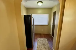 909 Clarendon Ave SW, Canton, OH 44710 - Photo 13