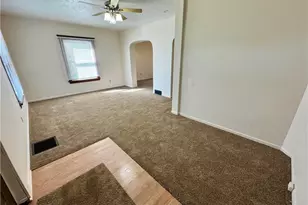 909 Clarendon Ave SW, Canton, OH 44710 - Photo 11