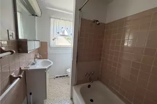 1452 Humbolt Ave, Youngstown, OH 44502 - Photo 11