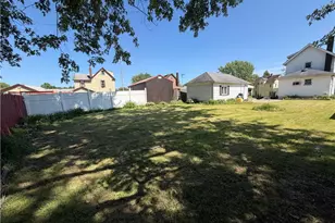 1452 Humbolt Ave, Youngstown, OH 44502 - Photo 17