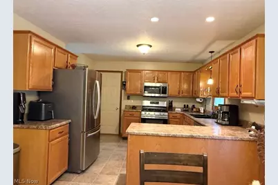 5547 Cider Mill Crossing, Austintown, OH 44515 - Photo 9