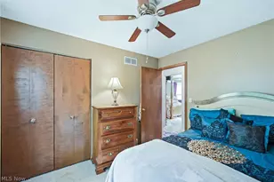 466 Wendemere Dr, Hubbard, OH 44425 - Photo 19