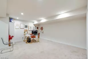 811 Robinson Dr, LaGrange, OH 44050 - Photo 19