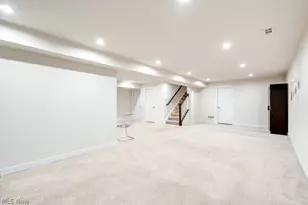 811 Robinson Dr, LaGrange, OH 44050 - Photo 21