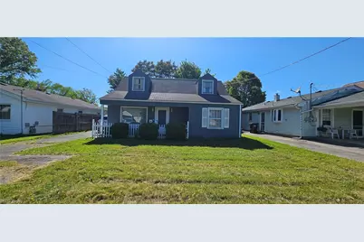 52 N Navarre Avenue, Youngstown, OH 44515 - Photo 1
