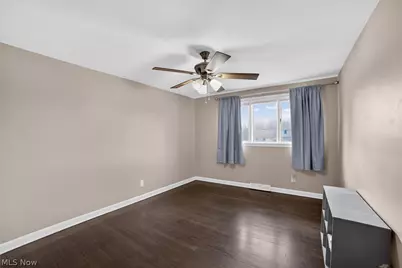 1905 Camberly Drive, Lyndhurst, OH 44124 - Photo 23