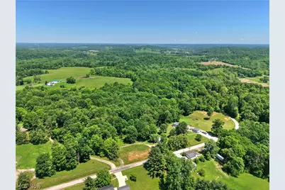 5715 Sugargrove Road, Blue Rock, OH 43720 - Photo 9