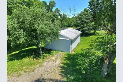 5715 Sugargrove Road, Blue Rock, OH 43720 - Photo 15