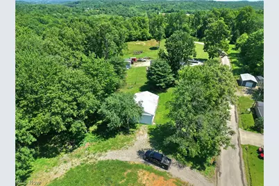 5715 Sugargrove Road, Blue Rock, OH 43720 - Photo 5
