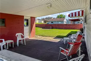 416 Martha St, Yorkville, OH 43971 - Photo 7