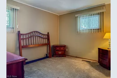 416 Martha Street, Yorkville, OH 43971 - Photo 15