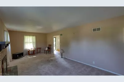 63075 Ridgewood Drive, Cambridge, OH 43725 - Photo 5