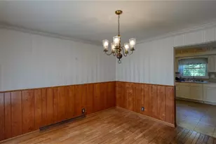 63075 Ridgewood Dr, Cambridge, OH 43725 - Photo 7