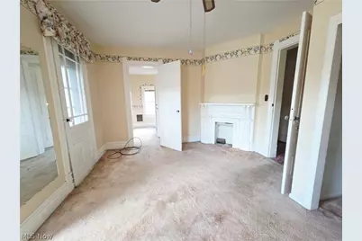 37 N 4th Street, Martins Ferry, OH 43935 - Photo 11
