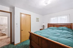 3195 Sunnybrooke Dr, Youngstown, OH 44511 - Photo 17