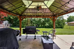 2493 Birchwood Dr, Austintown, OH 44515 - Photo 9