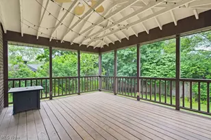 951 S Azalea Blvd, Barberton, OH 44203 - Photo 7