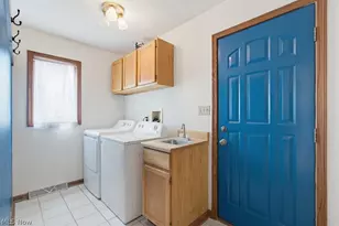 951 S Azalea Blvd, Barberton, OH 44203 - Photo 25