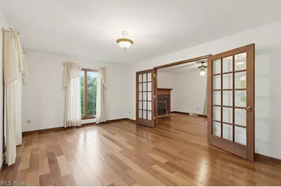 951 S Azalea Boulevard, Barberton, OH 44203 - Photo 13