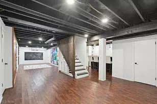 951 S Azalea Blvd, Barberton, OH 44203 - Photo 43