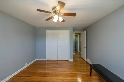 34600 W Sharondale Drive, Solon, OH 44139 - Photo 17