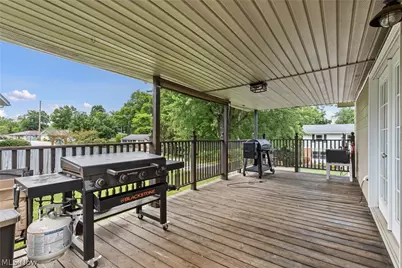51278 Burwood Drive, St Clairsville, OH 43950 - Photo 5