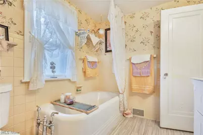 921 E Gorgas Street, Louisville, OH 44641 - Photo 33