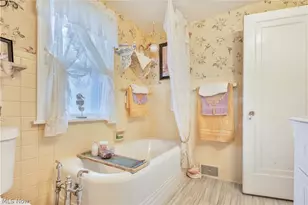 921 E Gorgas St, Louisville, OH 44641 - Photo 33