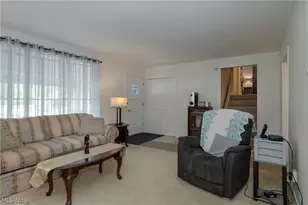 23630 Carriage Ln, North Olmsted, OH 44070 - Photo 17