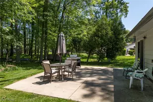 23630 Carriage Ln, North Olmsted, OH 44070 - Photo 11