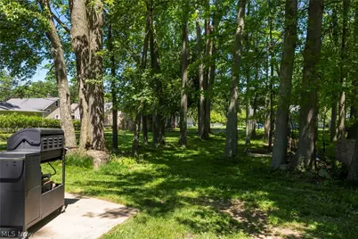 23630 Carriage Lane, North Olmsted, OH 44070 - Photo 5