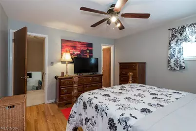 23630 Carriage Lane, North Olmsted, OH 44070 - Photo 39