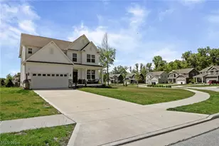 35074 Bald Eagle Ln, Willoughby, OH 44094 - Photo 3