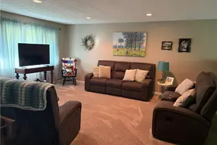 110 Windermere, St Clairsville, OH 43950 - Photo 7