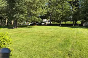 110 Windermere, St Clairsville, OH 43950 - Photo 5