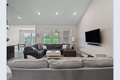 5403 Deerpath Drive, Sheffield Village, OH 44054 - Photo 9