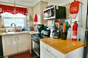 394 Meadowbrook Ave SE, Warren, OH 44483 - Photo 21