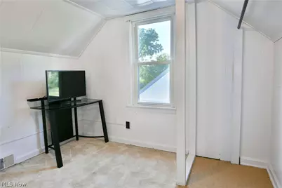 394 Meadowbrook Avenue SE, Warren, OH 44483 - Photo 41