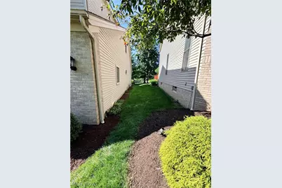 8304 Washington Avenue, North Royalton, OH 44133 - Photo 5