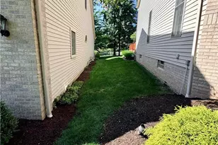 8304 Washington Ave, North Royalton, OH 44133 - Photo 5