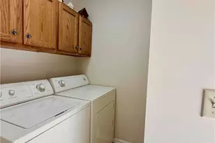 8304 Washington Ave, North Royalton, OH 44133 - Photo 27