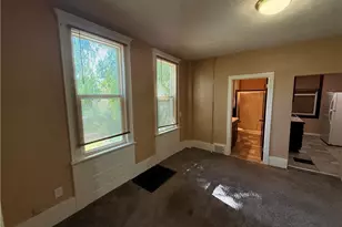 1076 Ackley St, Akron, OH 44306 - Photo 5
