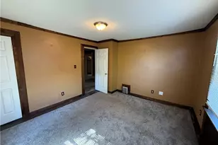 1076 Ackley St, Akron, OH 44306 - Photo 17