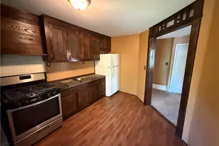 1076 Ackley St, Akron, OH 44306 - Photo 19
