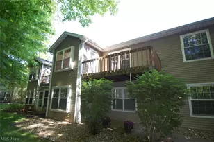 1327 Fox Run Dr, Boardman, OH 44512 - Photo 3