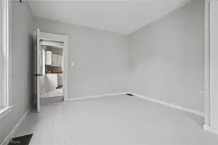 1010 Sawyer Ave, Akron, OH 44310 - Photo 19