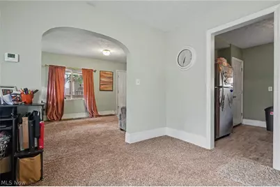 811 E Crosier Street, Akron, OH 44306 - Photo 7