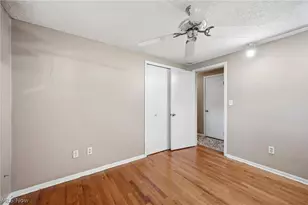 8860 Evergreen Dr, Mentor, OH 44060 - Photo 19