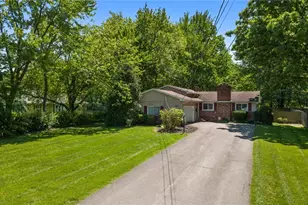8860 Evergreen Dr, Mentor, OH 44060 - Photo 35