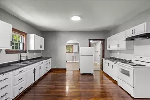 1923 Guernsey St, Bellaire, OH 43906 - Photo 17